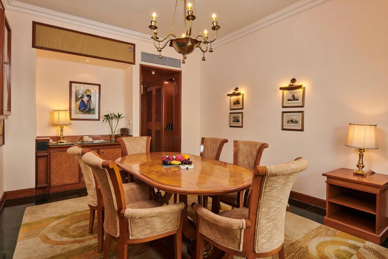 Hotel The Ummed Ahmedabad Airport Zewnętrze zdjęcie